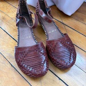 Maya Women's handmade Huarache Brown Leather sandals